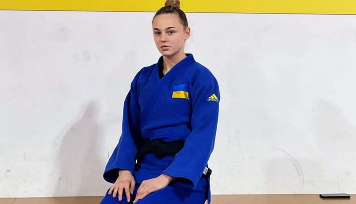 Шикарная Билодид сверкнула идеальной фигурой на тренировке: фото