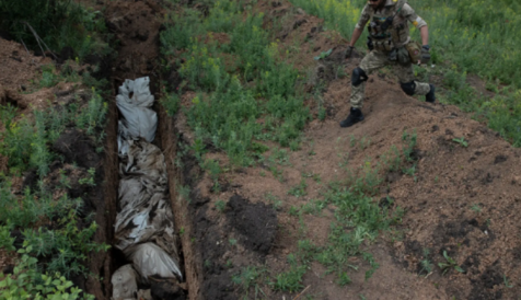 В Лисичанске в братской могиле нашли тела около 300 мирных жителей: фото