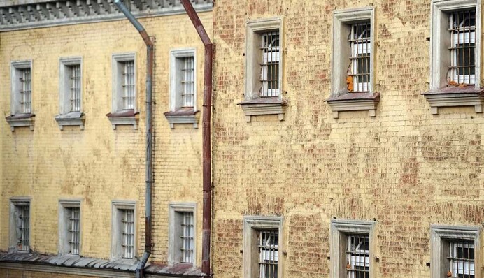 Окупанти тримають евакуйованих командирів 