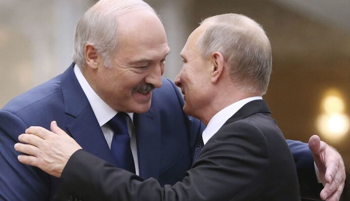 Можуть нести ядерні боєзаряди: Білорусь отримає російські комплекси 