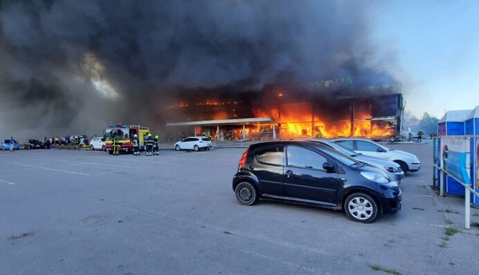 Вибух чули в усьому місті: нові подробиці трагедії в Кременчуку