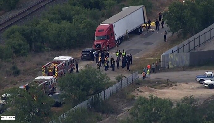 У США у вантажівці знайшли майже 50 трупів: фото, відео та всі подробиці