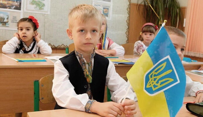 В школу в условиях войны: сколько стоит собрать ребенка в первый класс