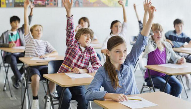 Побори у школах: як на Заході здають гроші "на штори"