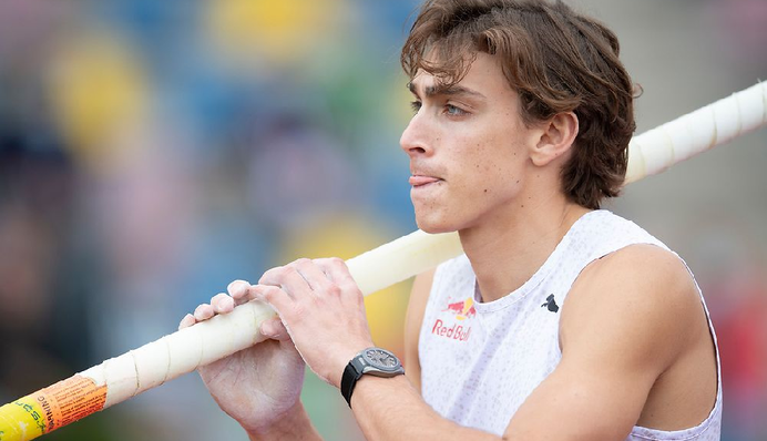 Полетів від Бубки: зірковий швед здійснив неймовірний стрибок із рекордом