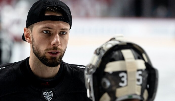 В деле замешана Украина? Задержанного вратаря сборной России тайно вывезли из госпиталя