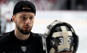 У справі замішана Україна? Затриманого воротаря збірної Росії таємно вивезли зі шпиталю