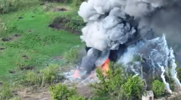 ЗСУ знищили під Ізюмом артсклади окупантів: відео удару