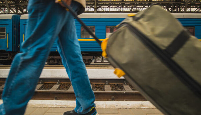 Переселенцы из трех областей получат матпомощь: кто и как может ее оформить