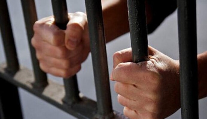 Кто не вернется - получит тюремный срок? Нашумевший закон о выезде военнообязанных дорабатывают в Раде