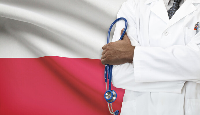 Польща надала українським біженцям безкоштовну медицину: як її отримати
