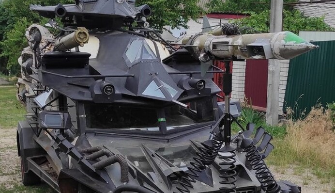 Бійся, ворог! Українець створив брутальне авто для залякування окупантів, фото