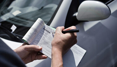 Штрафы для украинских водителей: адвокаты пояснили, когда полицейским нельзя быть свидетелями