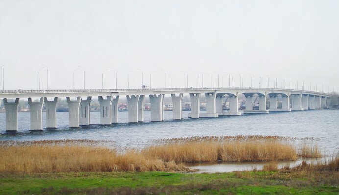 Життя чи залізо: чим пожертвують російські генерали у Херсоні