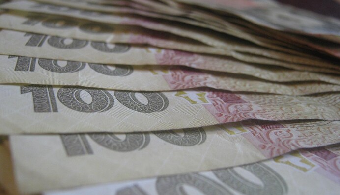 Мінімальна пенсія буде 3 тисячі грн: кому збільшать з 1 жовтня