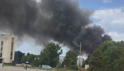 Окупанти завдали ракетного удару по Кропивницькому, багато жертв: фото та відео наслідків