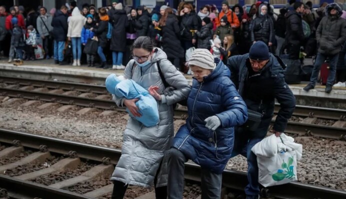 З початку війни з України виїхали 10 млн осіб: де найбільше осіло біженців