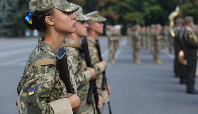 Будет ли мобилизация женщин в Украине: какие специальности нужны в армии