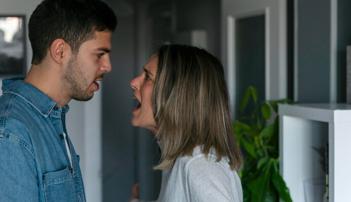 Их личная жизнь - под угрозой: у трех знаков Зодиака в жизни может начаться черная полоса