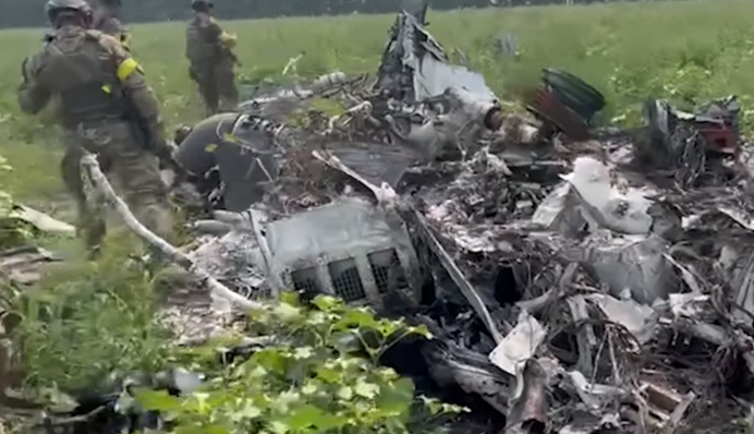 Как ВСУ сбили полковника авиации,  возглавлявшего парад вертолетов в Москве: видео