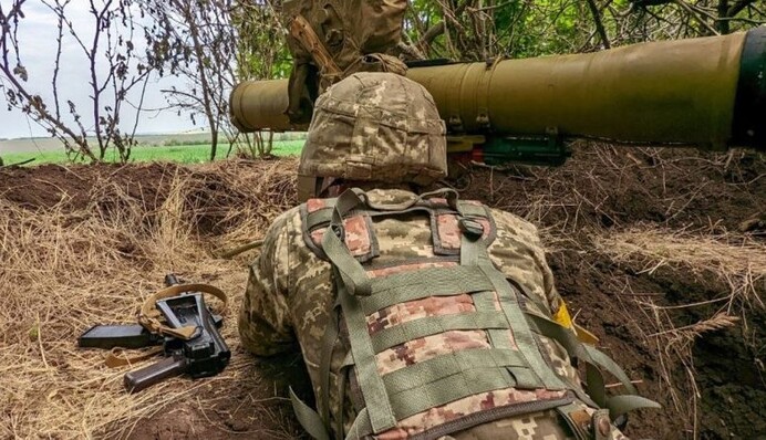 Вибухи в Криму та нові обстріли окупантами мирних українців: хроніка війни 9 серпня