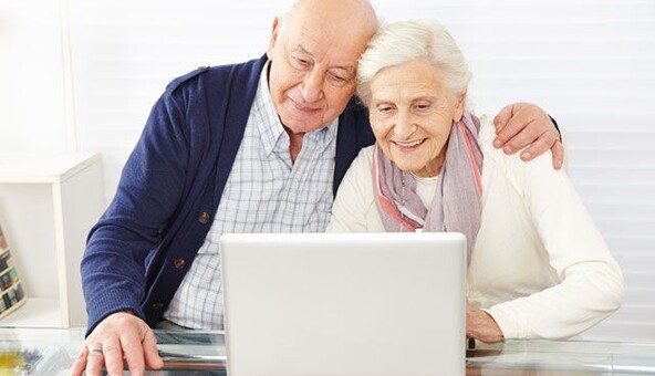 Як оформити пенсію дистанційно: ПФУ назвав важливу умову