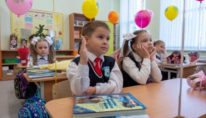 Школы не хотят гарантировать жизнь ребенка на войне: насколько это законно