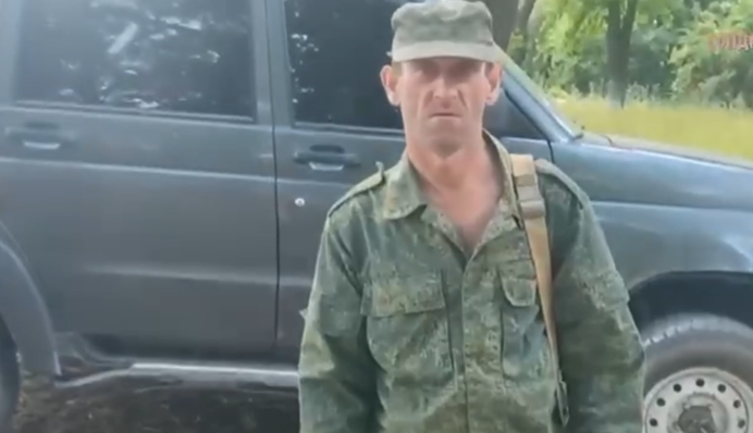 Форма большая, экипировка - гнилая: оккупанты бросают в бой неподготовленных голодранцев, видео