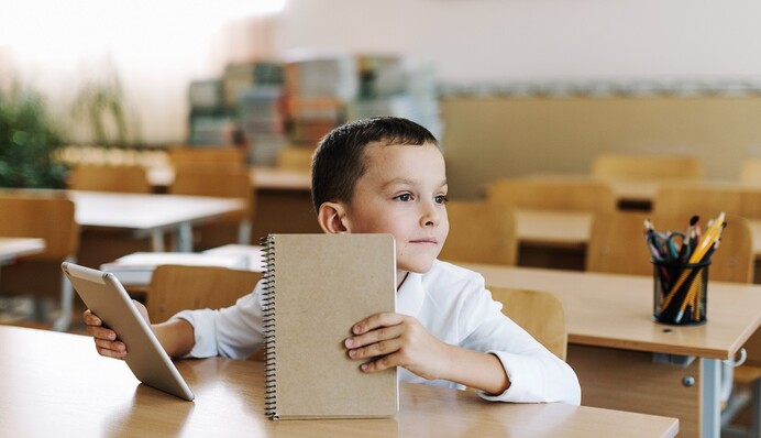 Сбор школьника к 1 сентября с каждым годом дорожает: сколько стоит в 2022 году