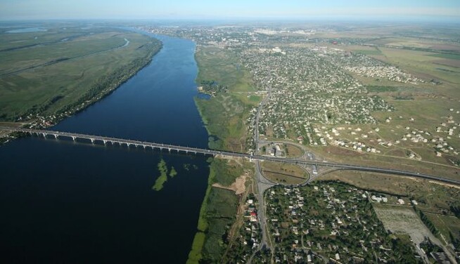 Ще не знищений: нардеп розповів про ситуацію довкола Антонівського мосту