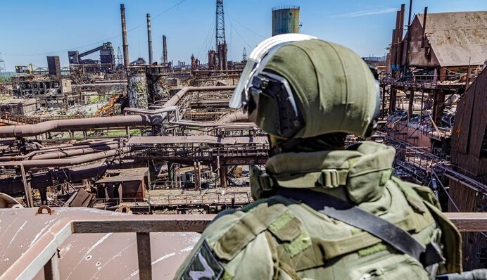 Чимдалі від "бавовни" та партизанів: командування окупантів втікає з Мелітополя