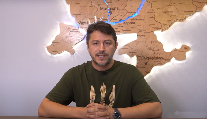 Замість "Байрактарів": українці купили військовим унікальний супутник