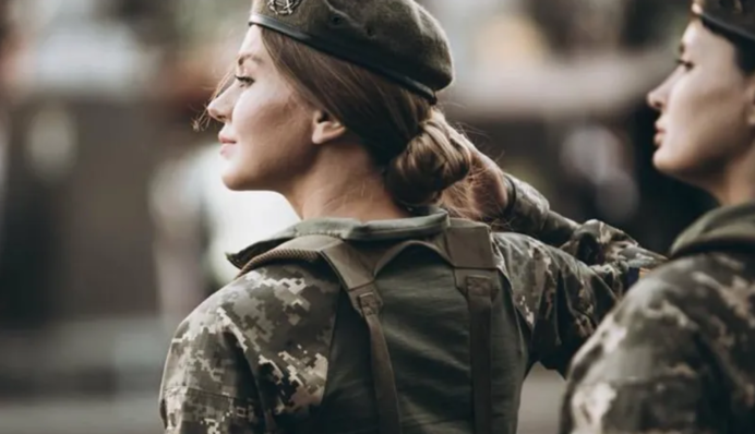 Постановка женщин на военный учет: какие специальности нужны в армии