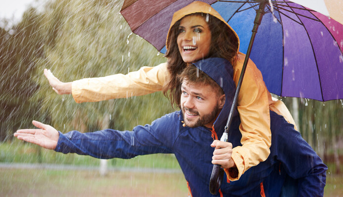 Часть Украины накроют дожди с грозами: прогноз на 29 августа