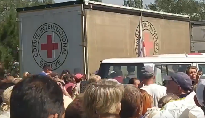 Оккупанты довели жителей Мариуполя до предела: начались голодные бунты