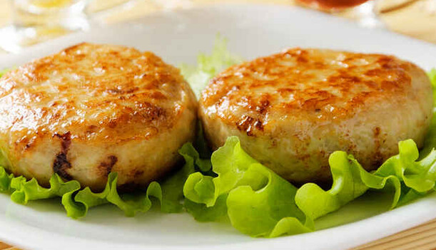 Гості точно захочуть добавки: поради щодо приготування смачних котлет