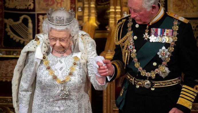Єлизавета II померла: хто і коли стане новим королем Британії