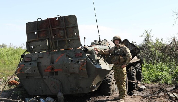 Страшно, как в Афгане с Чечней: российские оккупанты в слезах прощаются с родными