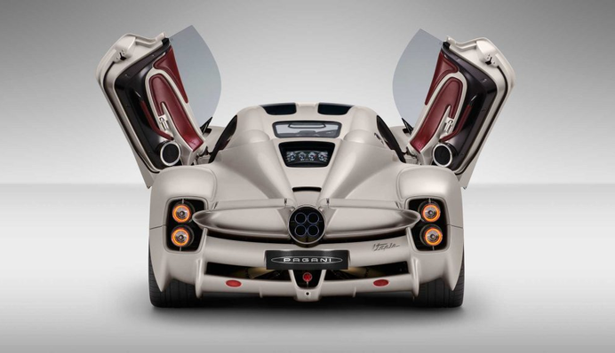 В Італії презентували шикарний суперкар Pagani Utopia: фото та характеристики