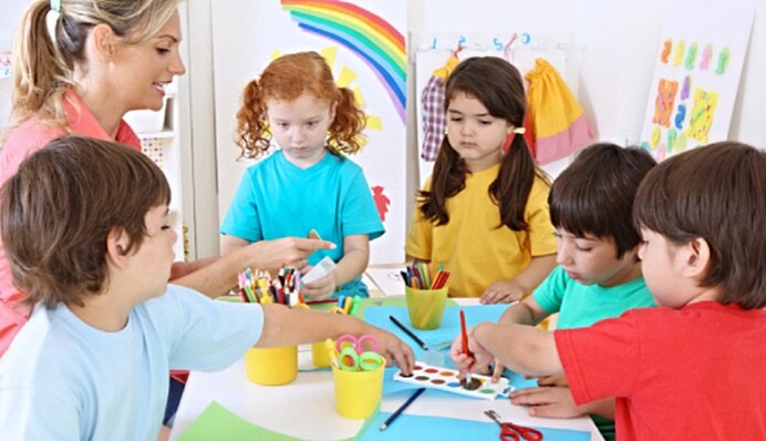 Есть ли льготы при зачислении в детсад детей переселенцев: пояснение юристов