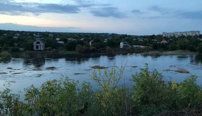 Подробиці удару по Кривому Розі: річка вийшла з берегів, зносить мости та загрожує будинкам