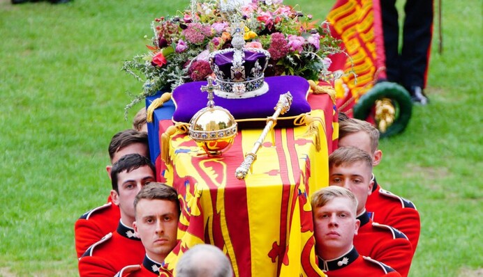 Как в Лондоне похоронили королеву Елизавету ІІ: исторические фото