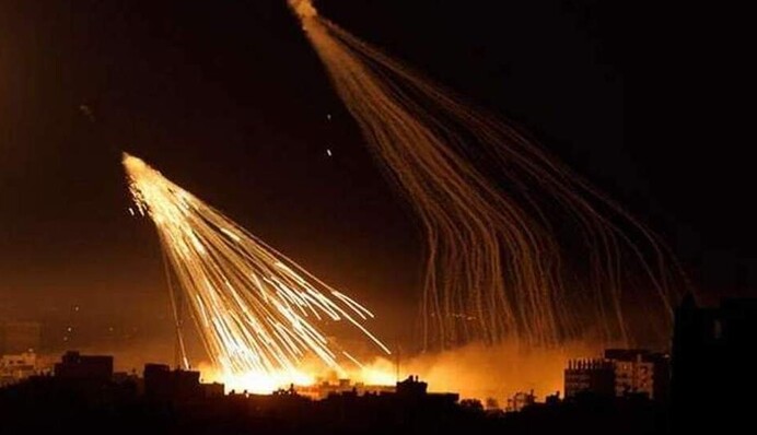 Оккупанты обстреляли село Озерное фосфорными боеприпасами: жуткое видео