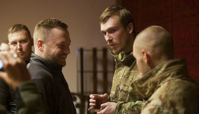 Звільнення героїв 