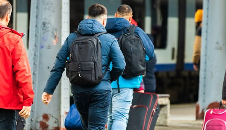 Студентів не випускатимуть: у ДПСУ розповіли про ситуацію на пунктах пропуску