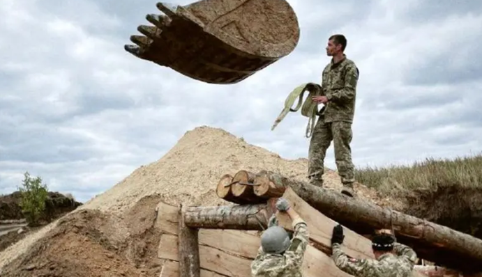 Під Харковом збудують оборонні споруди за 300 млн гривень: фото