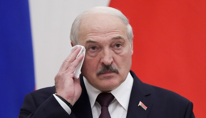 У нього просто немає ресурсів: чому Лукашенко не поспішає вступати у війну проти України