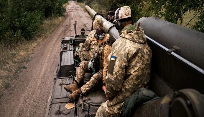 Удари по Запоріжжю та нова військова допомога Україні: хроніка війни 15 жовтня