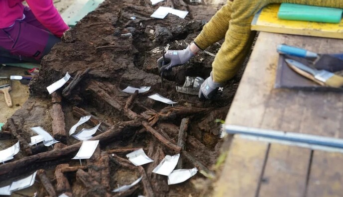 У Німеччині знайшли унікальну могилу, якій понад 10 тисяч років: фото