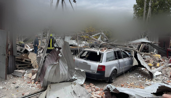 Атака дронов-камикадзе на Чернигов: фото последствий и данные о пострадавших